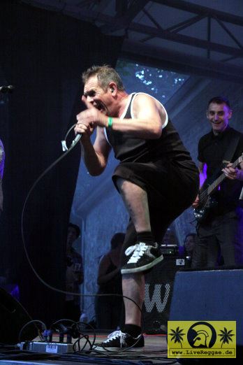 Mark Foggo (NL) - The Hotknives (UK) 17. This Is Ska Festival - Wasserburg, Rosslau 22. Juni 2013 (17).JPG